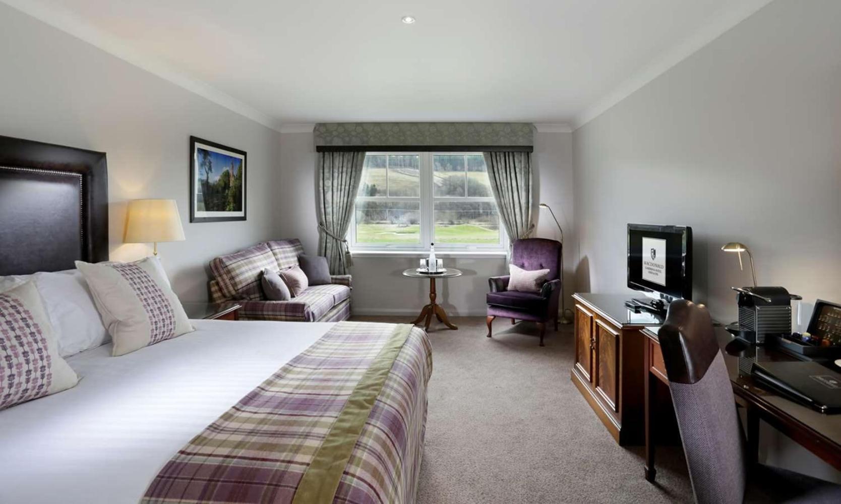 Macdonald Cardrona Hotel, Golf & Spa Peebles Exterior foto
